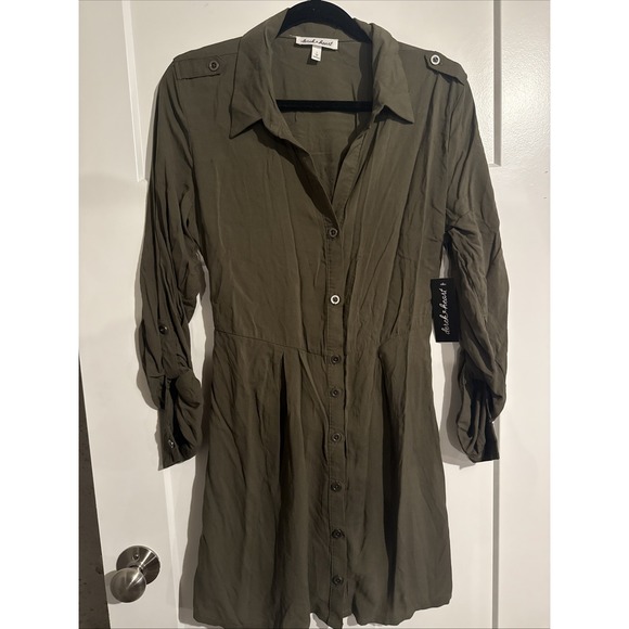 Derek Heart Dresses & Skirts - NWT Derek Heart Womens Green Button Up Tie Waist Midi Shirt Dress Large